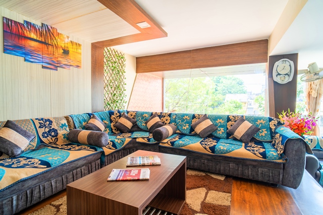 Safa Residency Lounge